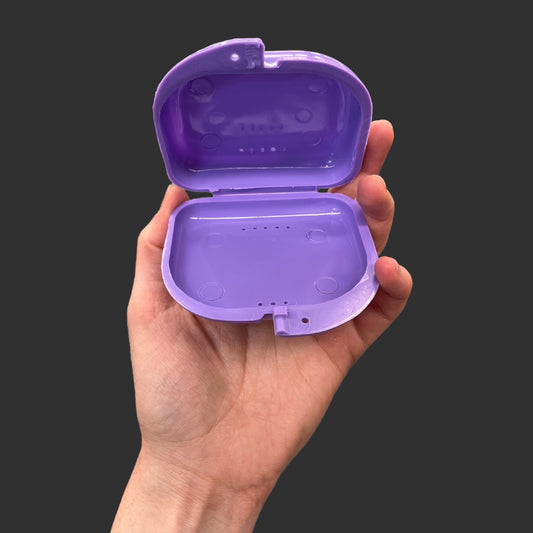 Paquete de 10 cajas de ortodoncia chicas en colores firmes